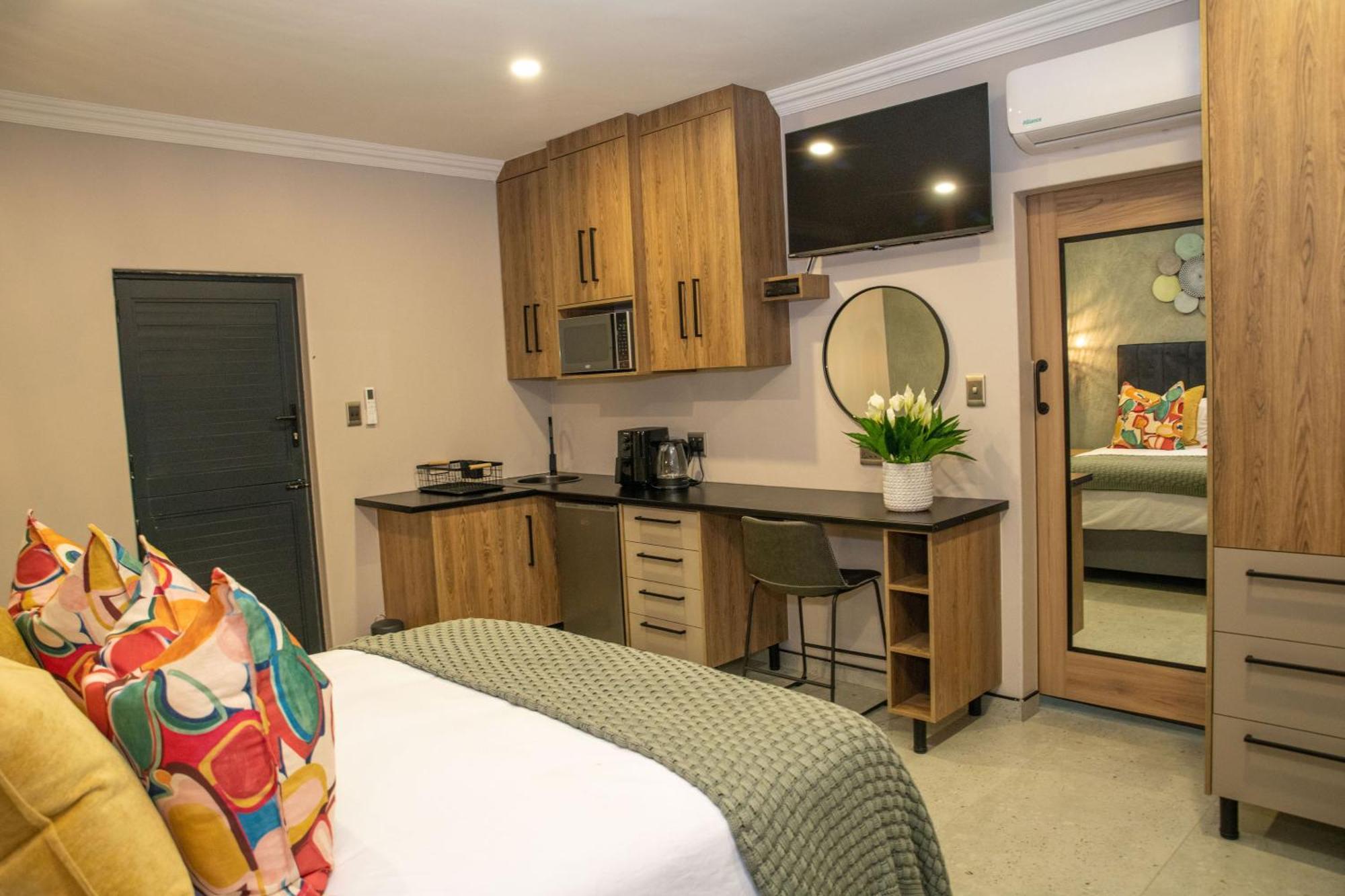 Iso'Bella Vita Guesthouse بهالابوروا المظهر الخارجي الصورة